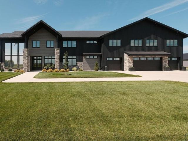 House for sale in Orange City, Iowa