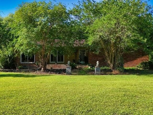 House for sale in Camilla, Georgia
