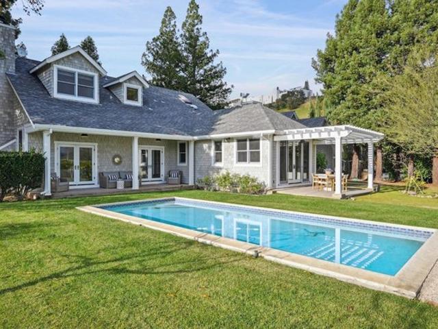 House for sale in Calistoga, Napa County