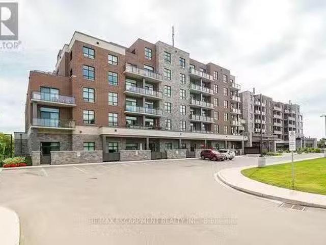 Condo for sale in Burlington, Ontario