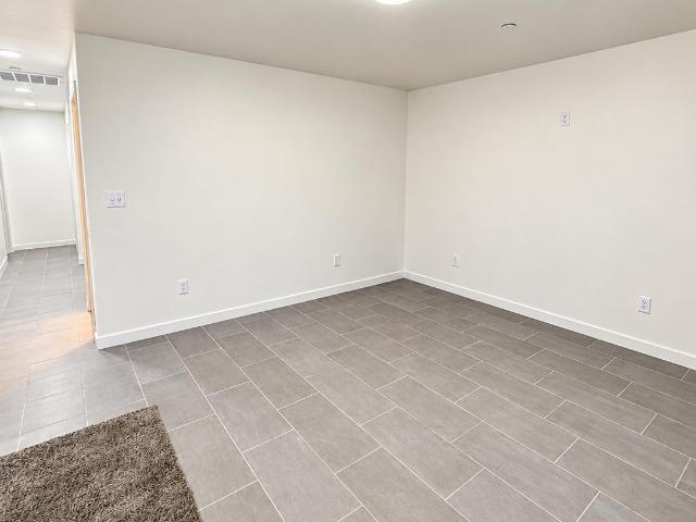 House for sale in South Taft, Taft