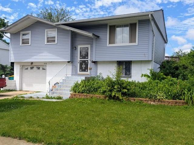 House for sale in Romeoville, Illinois