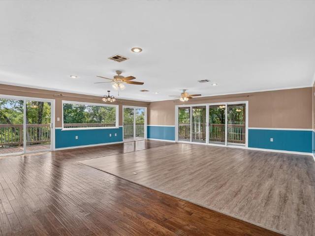 House for sale in Clifton, Bosque County