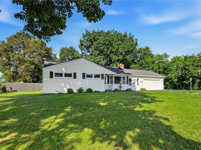 House for sale in Oneida, New York