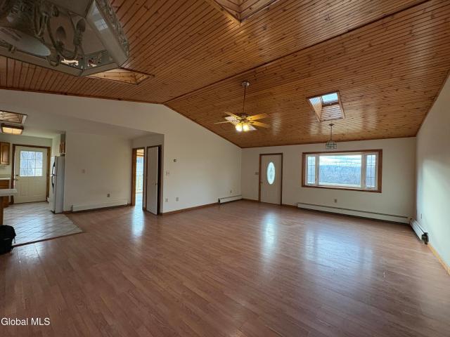 House for sale in Roberts Hill, Town of New Baltimore