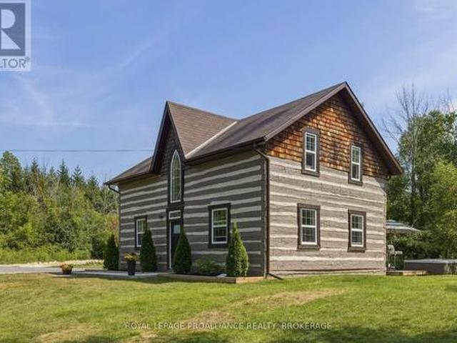 House for sale in Leeds and the Thousand Islands, Eastern Ontario