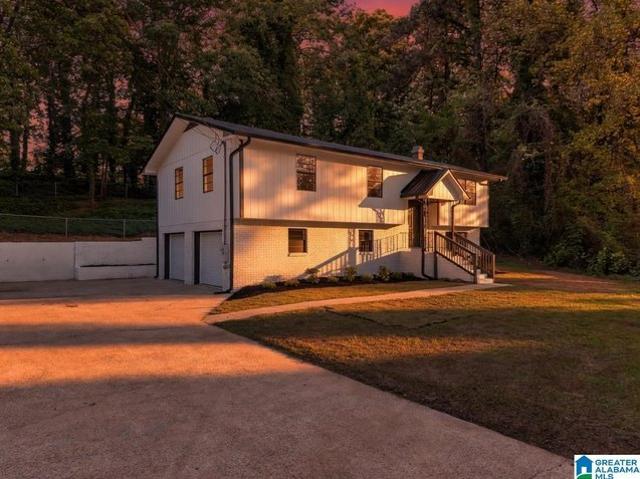 House for sale in Weaver, Alabama