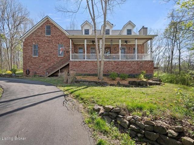 House for sale in Mount Washington, Kentucky