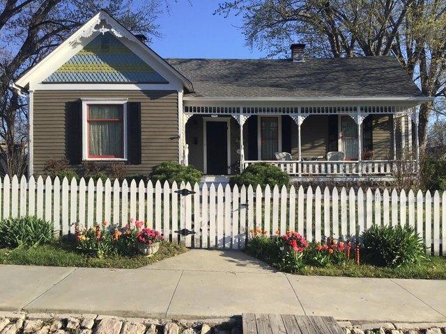 House for sale in Arrow Rock, Missouri
