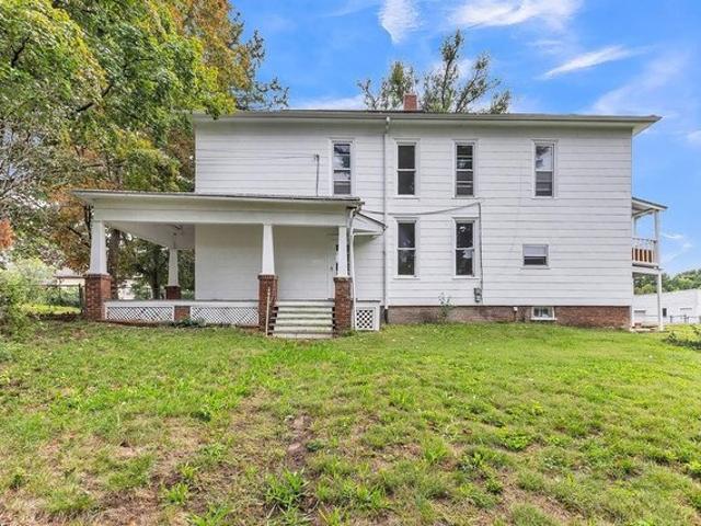 House for sale in Saint Joseph, Buchanan County