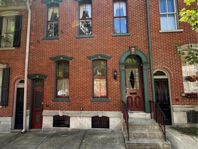 Townhouse for sale in Lehigh, Pennsylvania