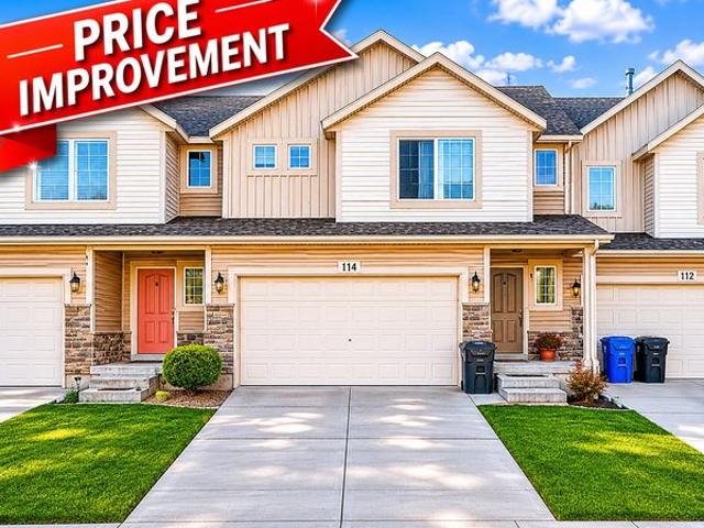 Townhouse for sale in Cache, Utah