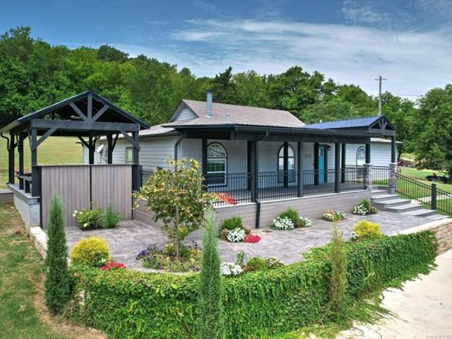 House for sale in Kiefer, Oklahoma
