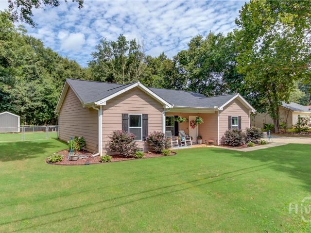House for sale in Canon, Georgia
