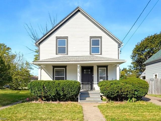 House for sale in Lorain, Lorain County
