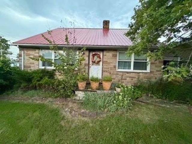 House for sale in Willard, Huron County