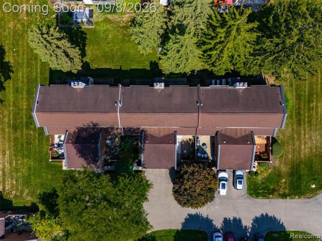 Condo for sale in Rochester Hills, Michigan
