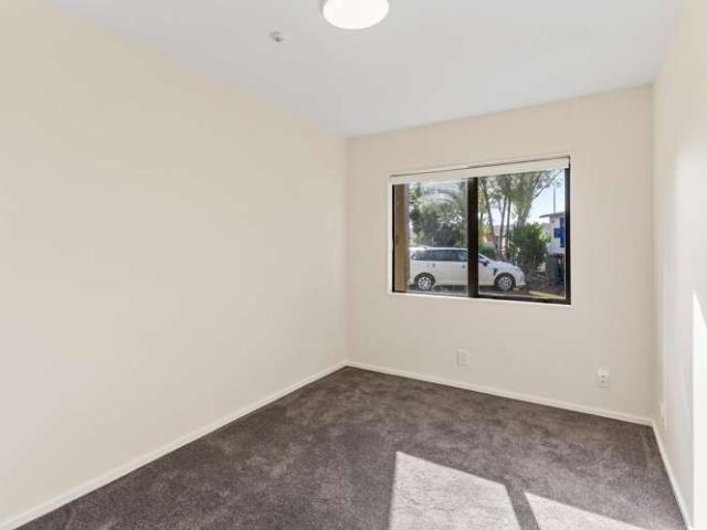 Apartment for sale in Paremoremo