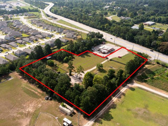 House for sale in Magnolia, Texas