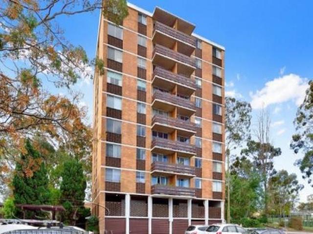 Apartment for rent in Burwood
