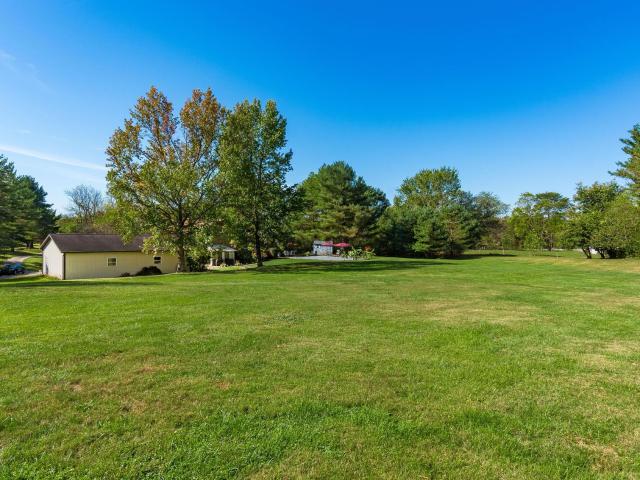 Property for sale in Alexandria, Ohio