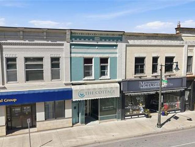 Commercial for sale in Petrolia, Ontario