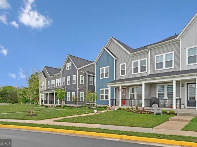 Townhouse for sale in Virginia