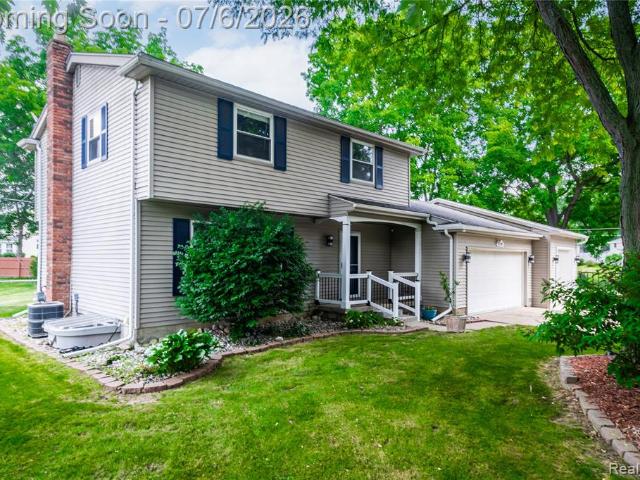 House for sale in Grand Blanc, Michigan