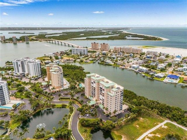 Condo for sale in Fort Myers Beach, Lee County