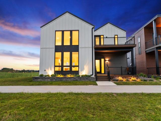 House for sale in Oak Creek, Wisconsin