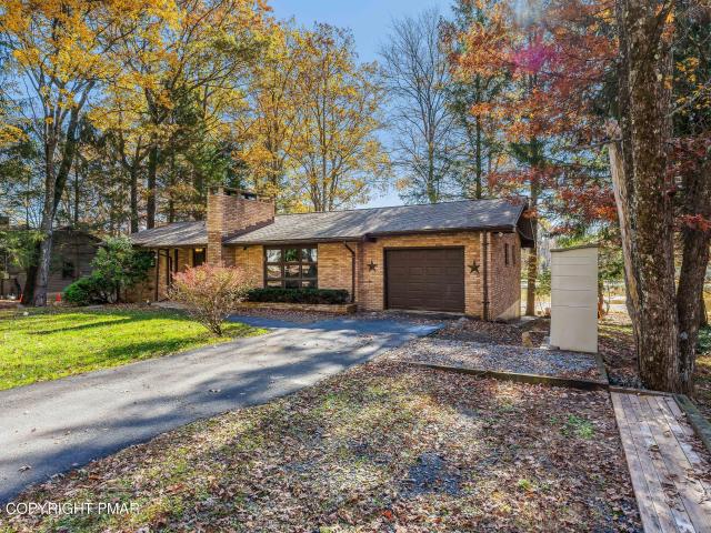 House for sale in Kresgeville, Pennsylvania