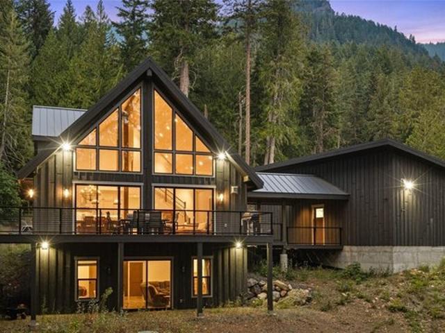 House for sale in Easton, Washington