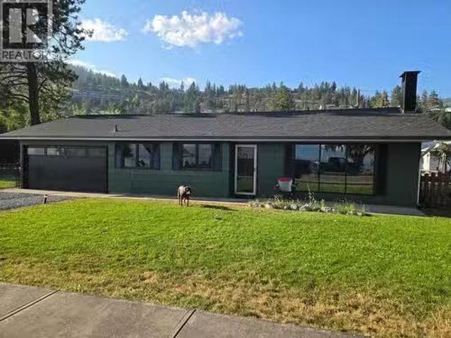 House for sale in Peachland, British Columbia