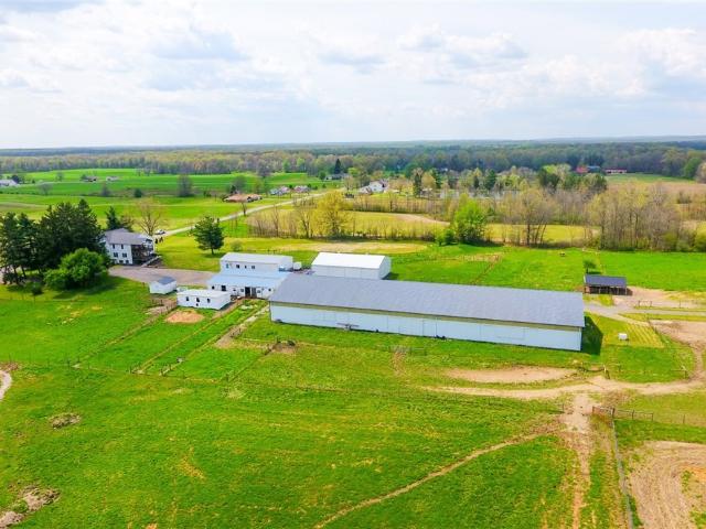 House for sale in Southington, Ohio