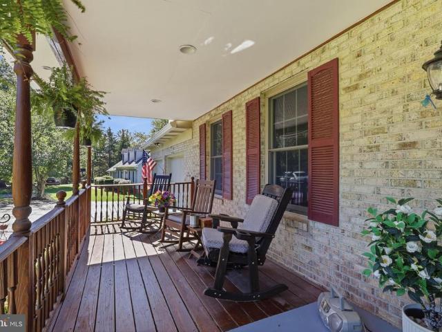 House for sale in Snow Hill, Gainesville