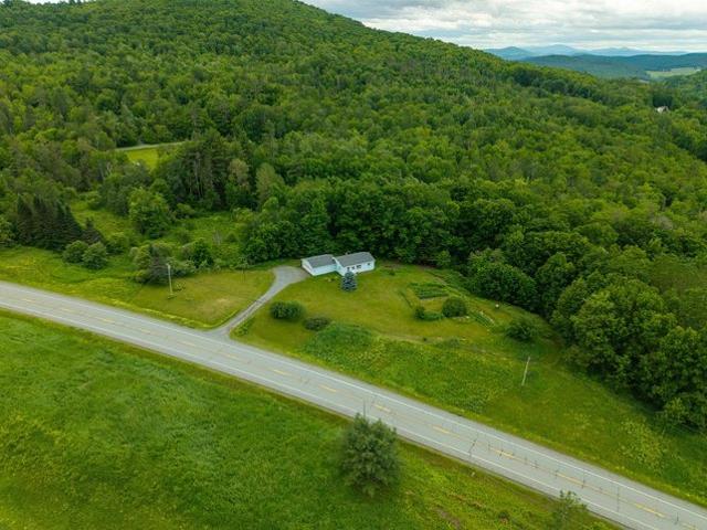 House for sale in Lower Waterford, Vermont
