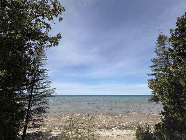 House for sale in Charlevoix, Michigan