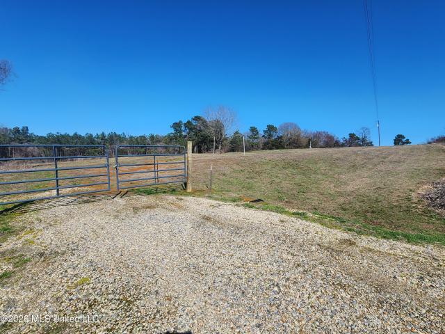 Land for sale in Tate, Mississippi