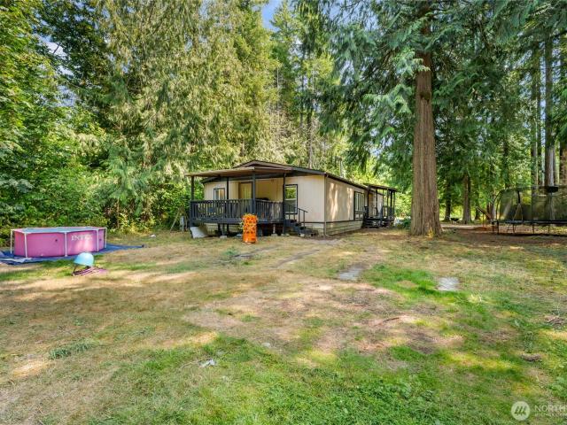 House for sale in Cape Horn on the Skagit, Concrete