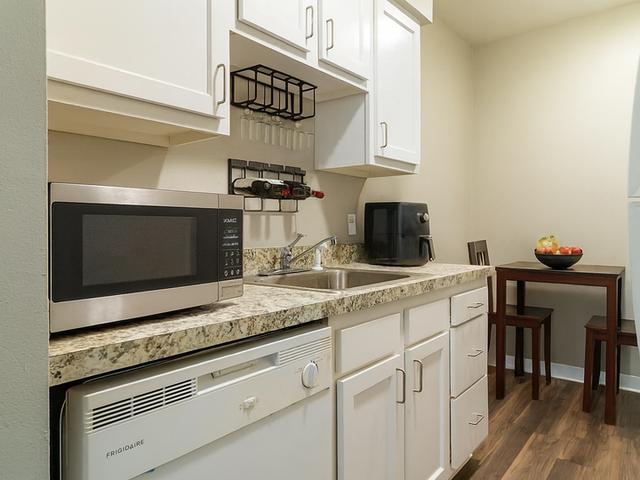 Apartment for rent in Old Brooklyn, Cleveland