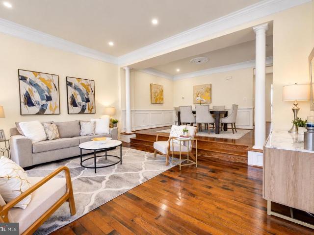 Townhouse for sale in Virginia