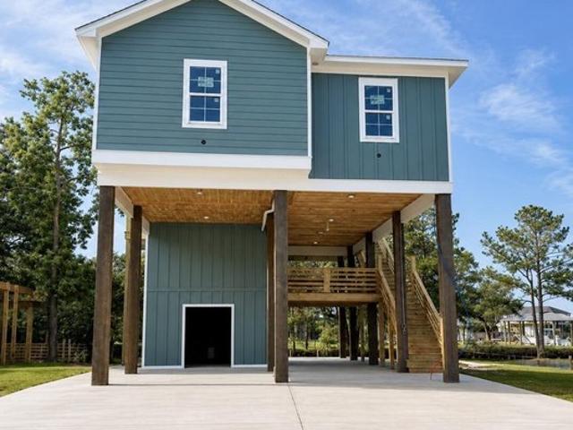 House for sale in Bay Saint Louis, Mississippi