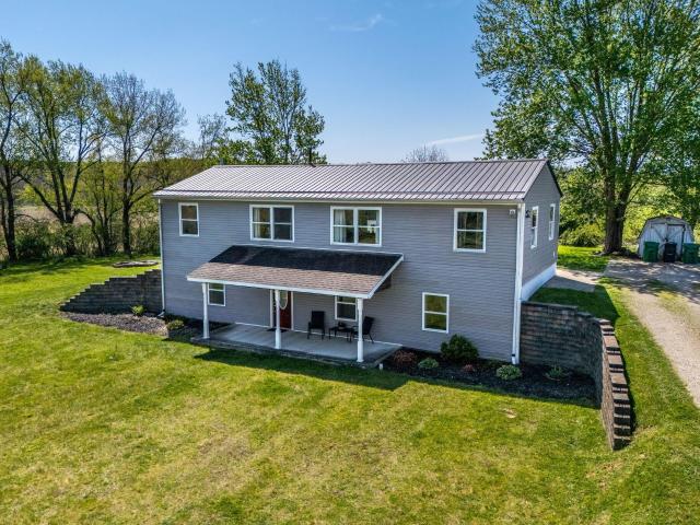 House for sale in Glenford, Ohio