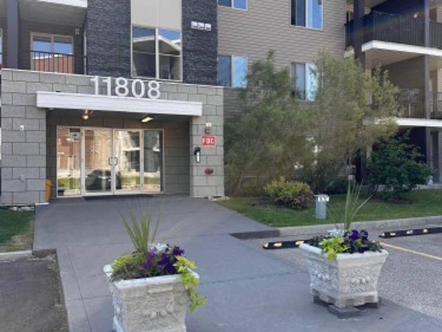 Condo for sale in Wedgewood, Alberta