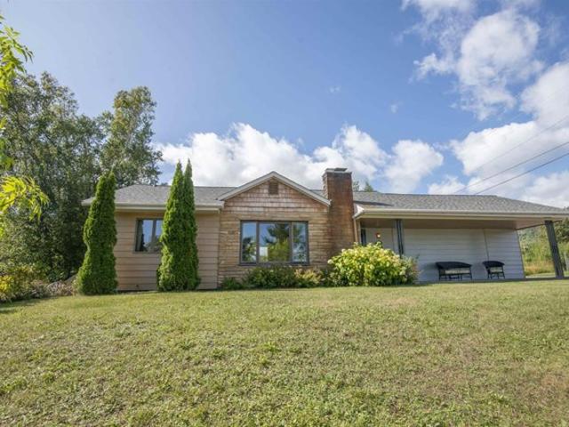 House for sale in Grand Marais, Minnesota
