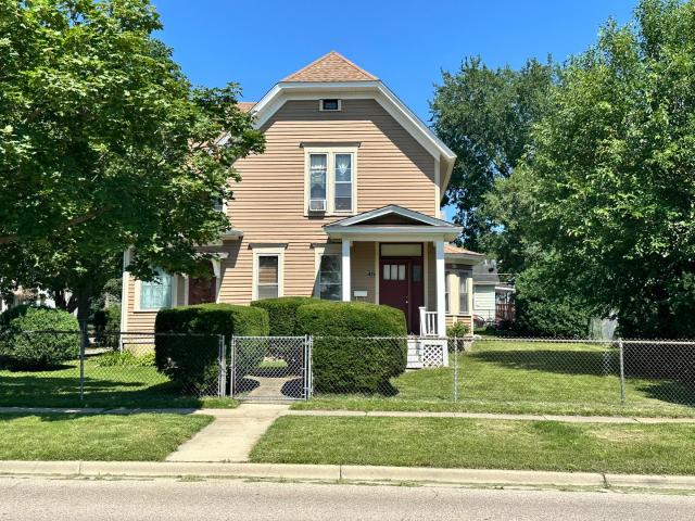 House for sale in Elgin, Illinois