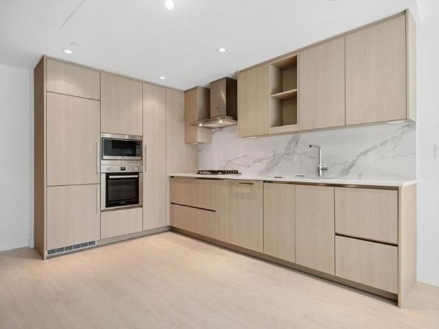 House for rent in Capstan Village, Richmond