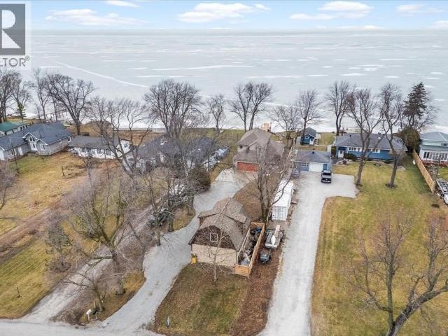 House for sale in Lakeshore, Ontario