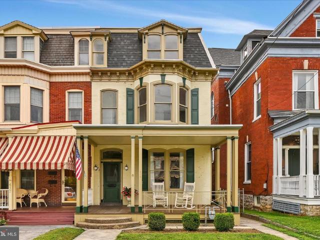 Townhouse for sale in Columbia, Pennsylvania