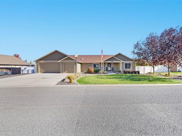 House for sale in Moses Lake, Grant County